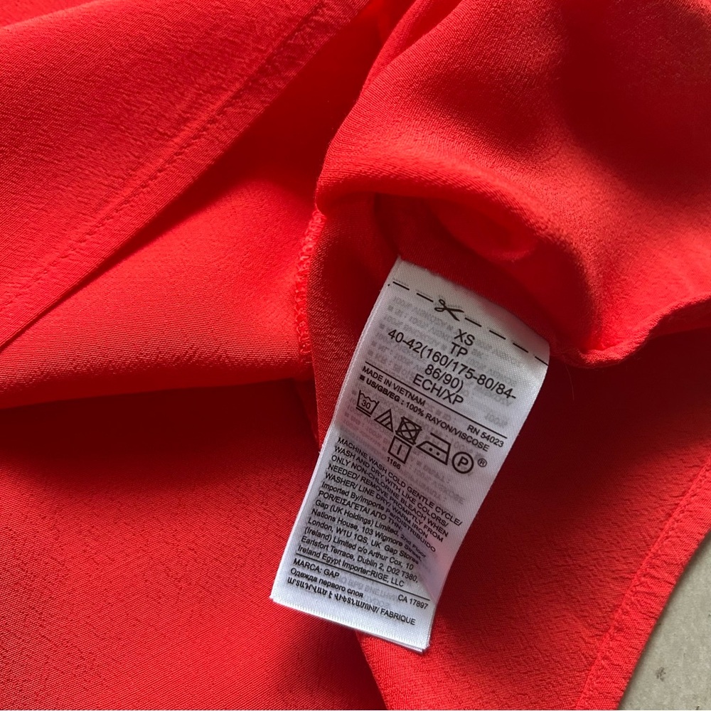 Gap Red Ruffle Top - Picture 5 of 6